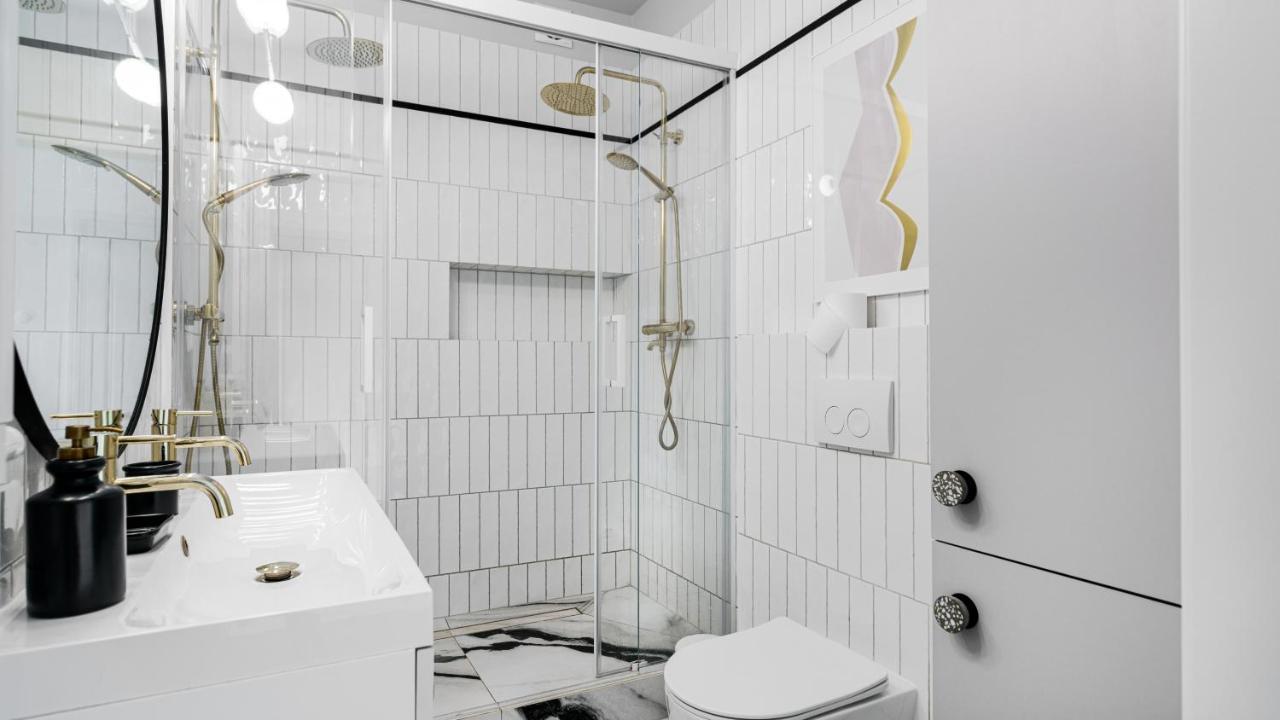 Comfy Apartments - Lastadia Lux グダニスク エクステリア 写真